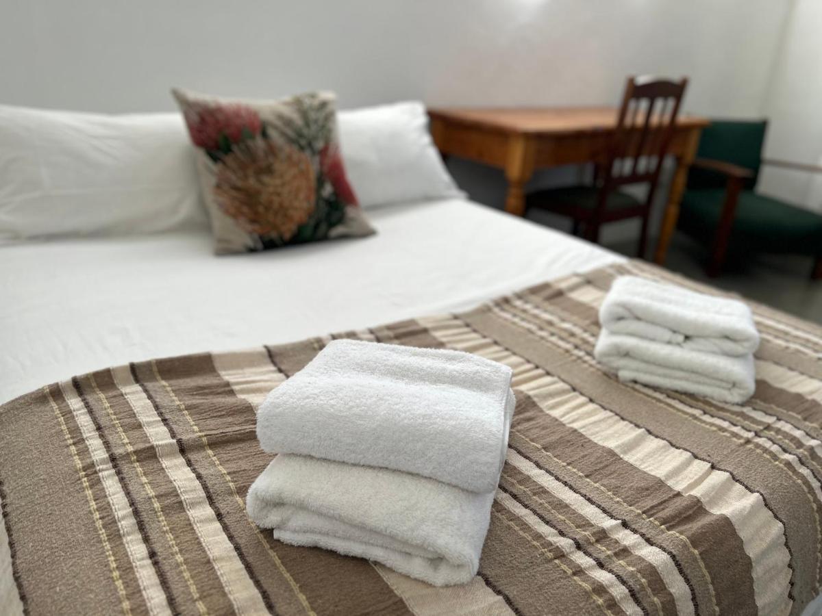 Carlton Heights Guesthouse Middelburg  Екстер'єр фото